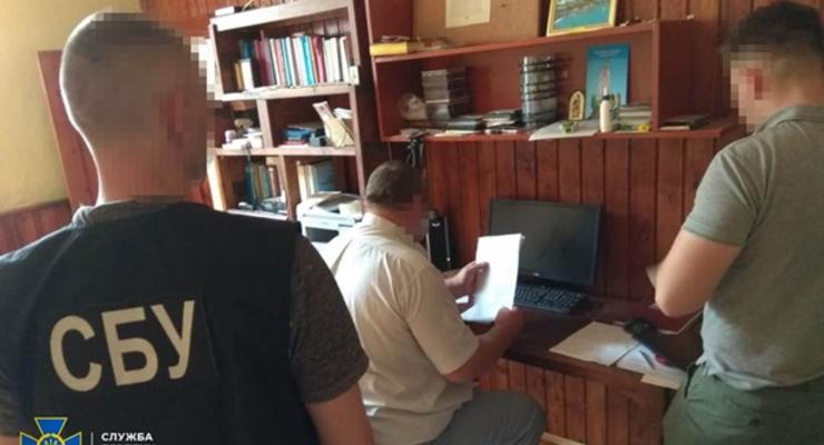 Отрицающий зверства россиян в Буче священник пойдет под суд