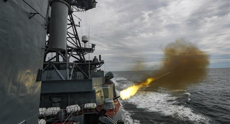 Россия вывела у моря 8 ракетоносителей: ВМС назвали общий залп
