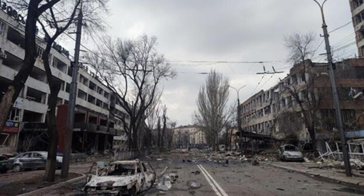 Андрющенко показал кадры разрушенного Мариуполя