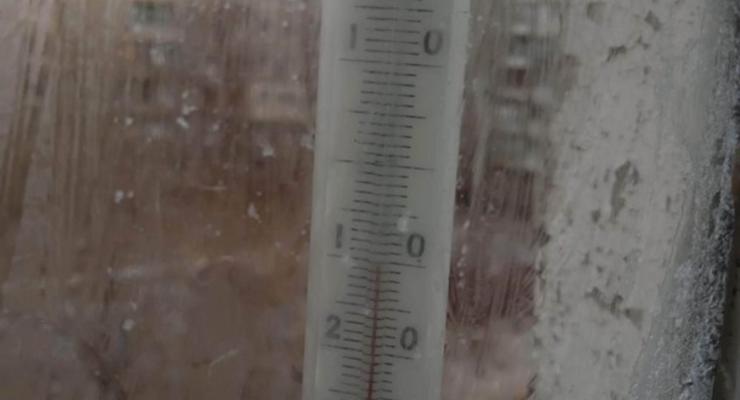 Жители Мариуполя замерзают в квартирах без отопления и окон - мэрия