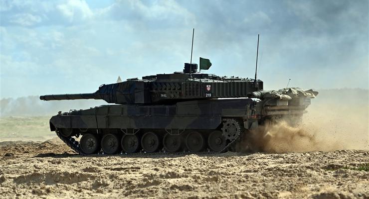 Польша передаст Украине роту танков Leopard, но есть условие