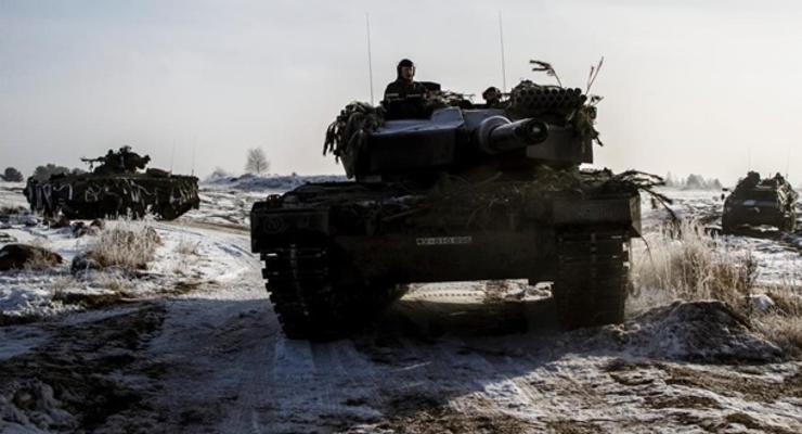 В ФРГ призвали скорее решить вопрос о танках для Украины