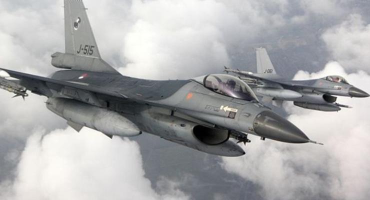 Нидерланды назвали условие рассмотрения передачи Украине истребителей F-16