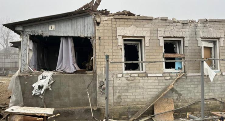 В Волчанске снаряд РФ попал в дом: погибла женщина, ранен ребенок