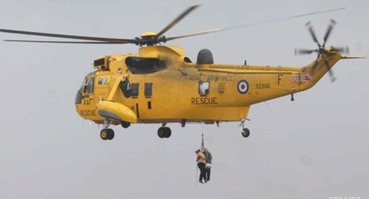 Британия передала Украине вертолет Sea King