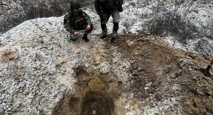Полиция показала уничтожение боеприпасов РФ на Киевщине