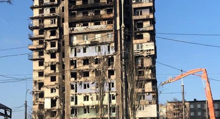 В Мариуполе сносят дом, где погибли 200 жителей - Андрющенко