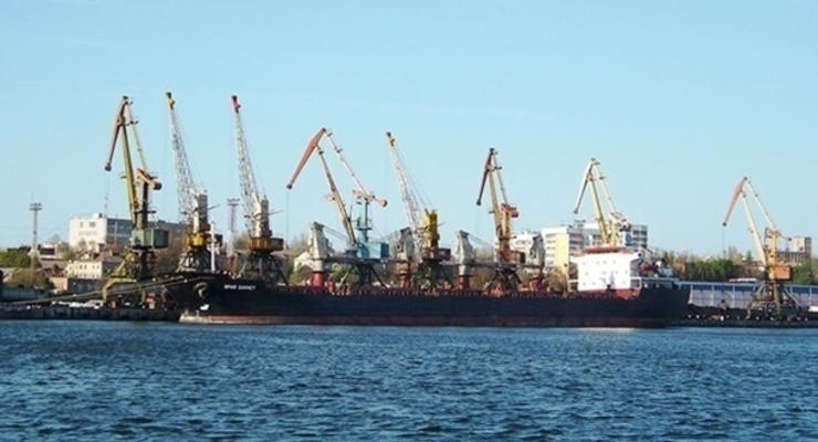 Экспорт зерна из Украины в январе снизился на 25% - АМПУ