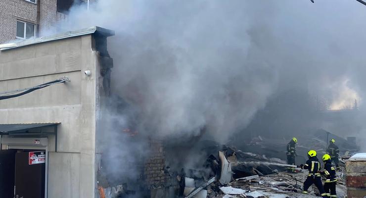 В Киеве произошел взрыв на территории бывшего завода: подробности
