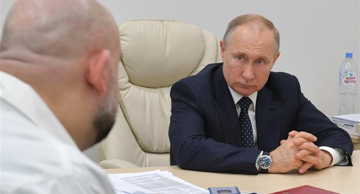 В РФ засекретили закупки, которые показывали, что Путина наблюдает онколог