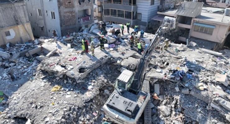 Число жертв землетрясений в Турции превысило 40 тысяч