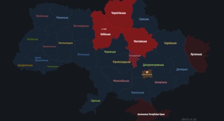 Летят "мопеды": в Киеве и трех областях объявлена тревога