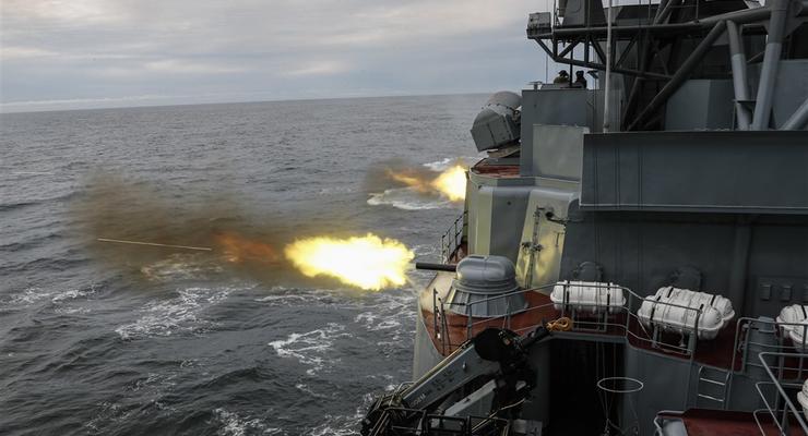 РФ накапливает ракетоносители в море и ведет разведку авиацией - ОК "Юг"
