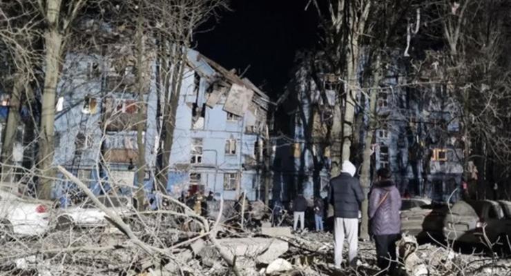 Удар по Запорожью: разрушены три этажа жилого дома