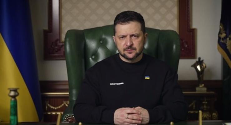 Зеленский отреагировал на расстрел бойца ВСУ