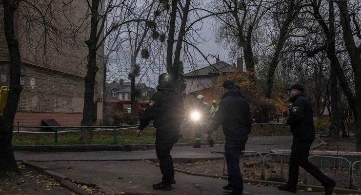 Киевлян предупредили о возможном осложнении движения завтра на Осокорках