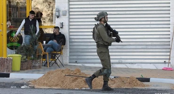Израильские военные убили открывших по ним огонь трех палестинцев