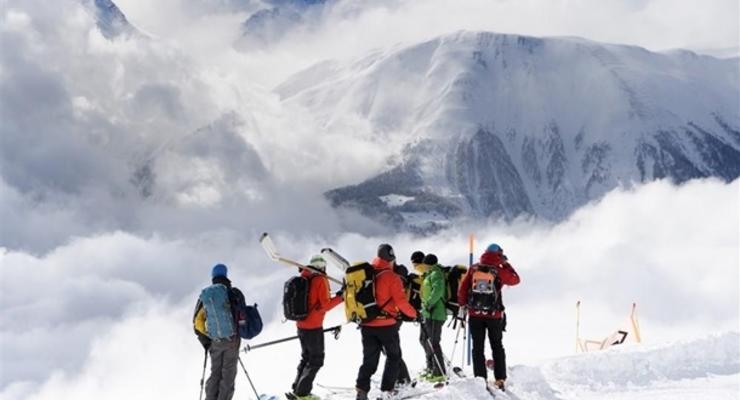 В Альпах лавина накрыла группу лыжников