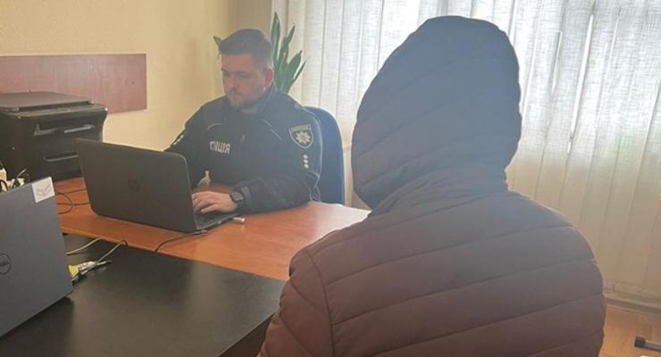 В Харькове задержали мужчину, запустившего фейерверк во время тревоги