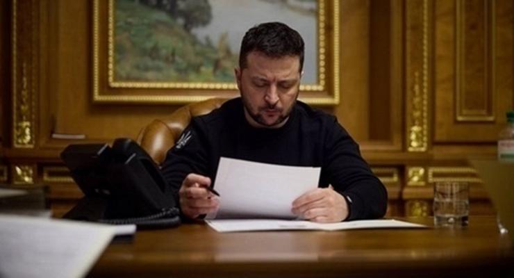 Зеленский подписал новые указы о санкциях
