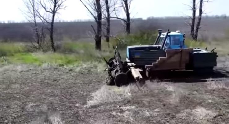 Беспилотный трактор. Как в Украине засевают заминированные поля