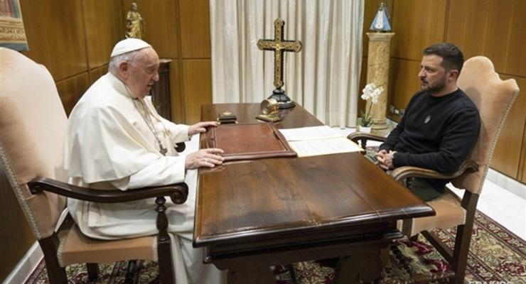 Зеленский и Папа Римский общались 40 минут