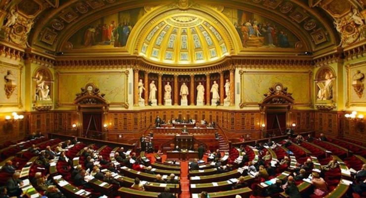 Сенат Франции поддержал признание Голодомора геноцидом украинского народа