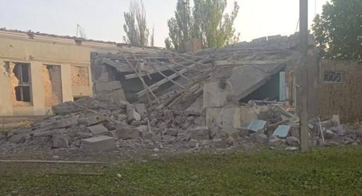 РФ сбросила авиабомбы на село в Херсонской области