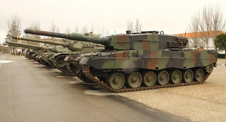 Испания даст Украине дополнительные четыре Leopard