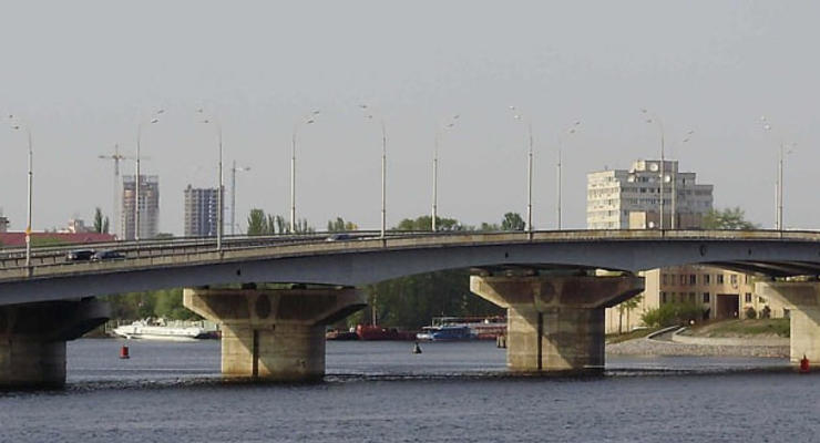 У Києві сьогодні відкриють Гаванський міст, який закрили через ракетну атаку РФ