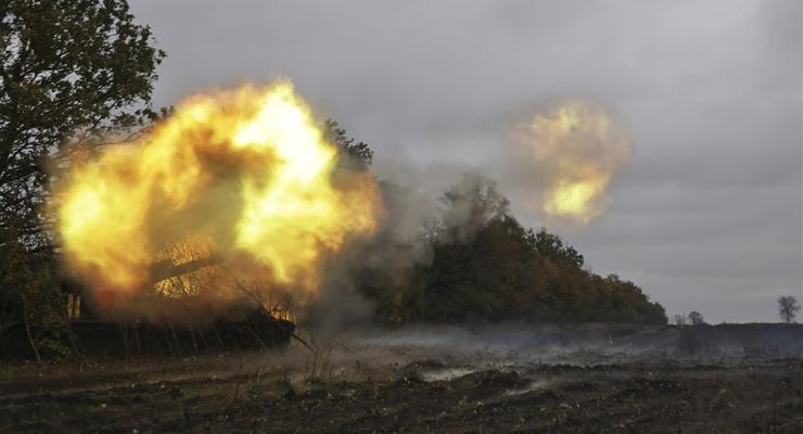 Українські артилеристи показали, як навчили “літати” російську піхоту
