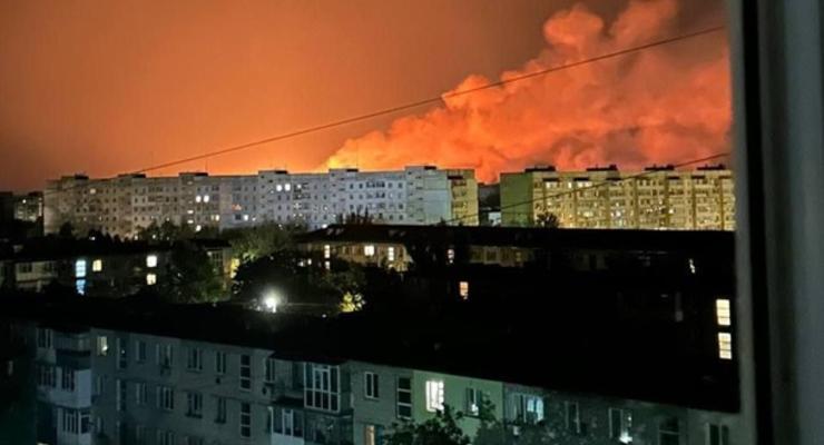Сообщают о серии мощных взрывов в оккупированном Бердянске