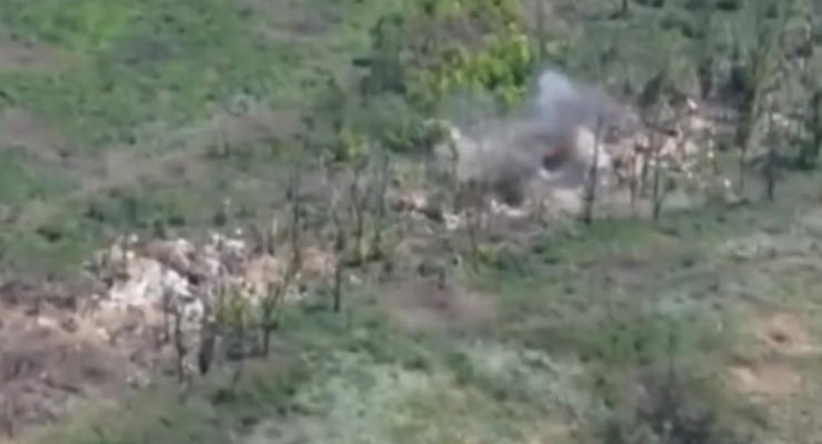 Пограничники уничтожили полевой склад оккупантов под Бахмутом (видео)