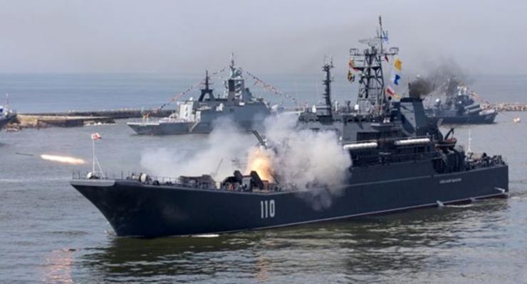 В ВМС объяснили, зачем Россия окрашивает свои корабли
