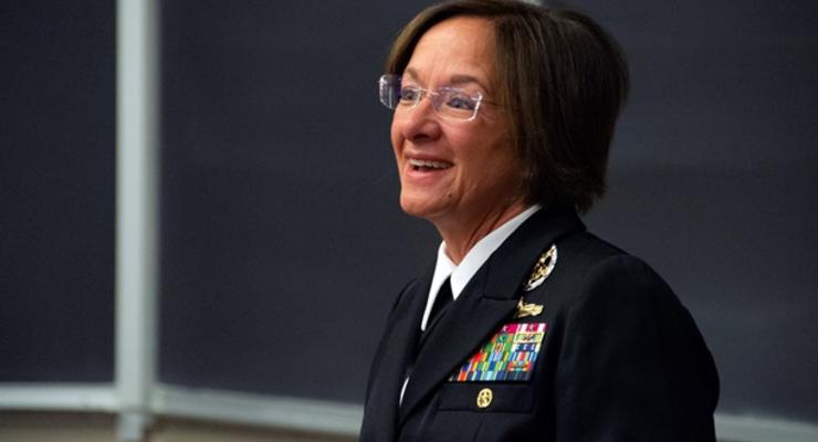 Управлять ВМС США будет женщина - СМИ