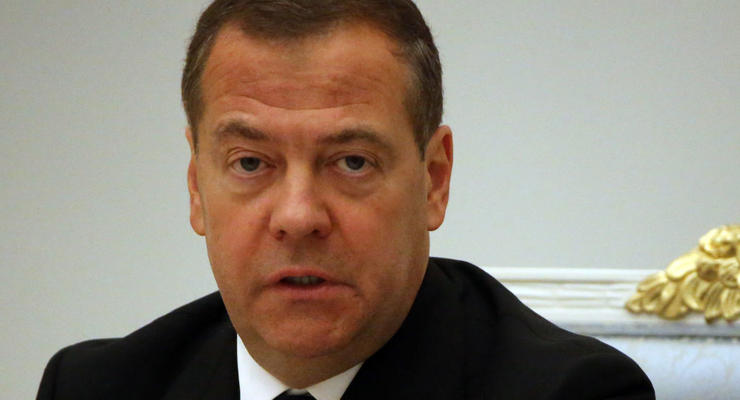 Сын Медведева занимался "паспортизацией" на оккупированных территориях Украины
