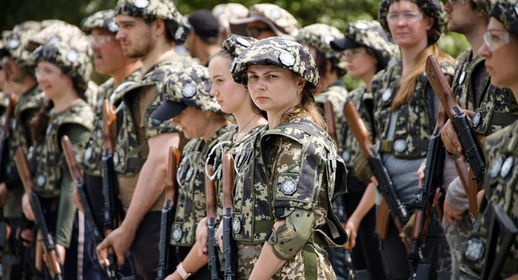 В ВСУ объяснили, что означает воинский учет для женщин в октябре