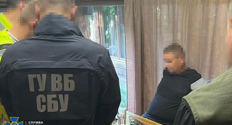 У Чернівцях затримали підприємця, який намагався підкупити офіцера СБУ