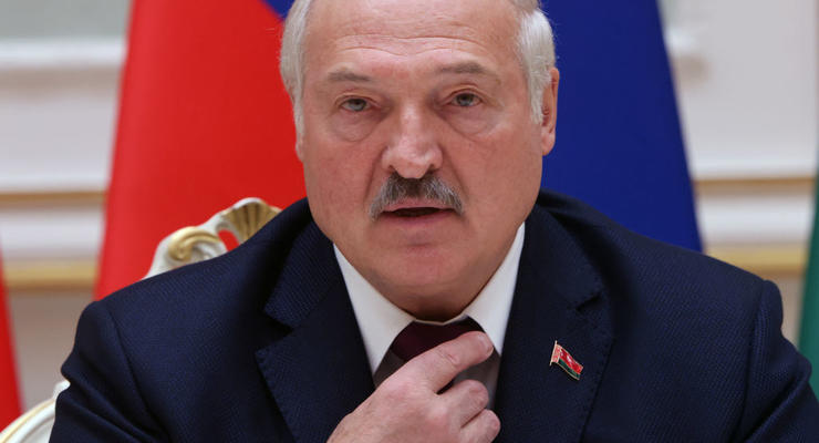 Видите, как сегодня бомбят Россию: Лукашенко думает, как противостоять атакам на РФ