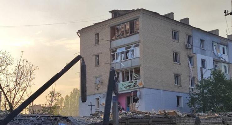 Россияне сбросили управляемые авиабомбы на дома в Бериславе