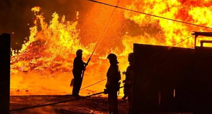 У Красноярському краї знову сталася масштабна пожежа: горіло підприємство