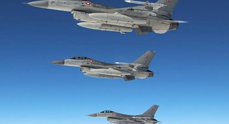 В Минобороны Дании озвучили, когда смогут передать Украине первые F-16