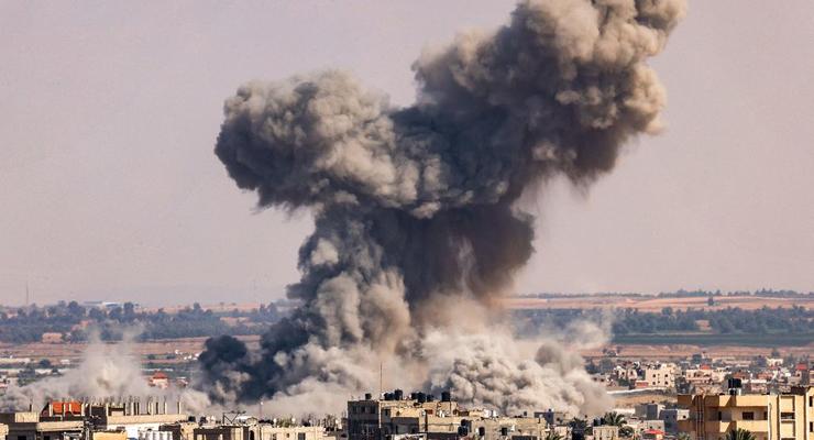 Израиль разрушил здание парламента ХАМАС в Газе
