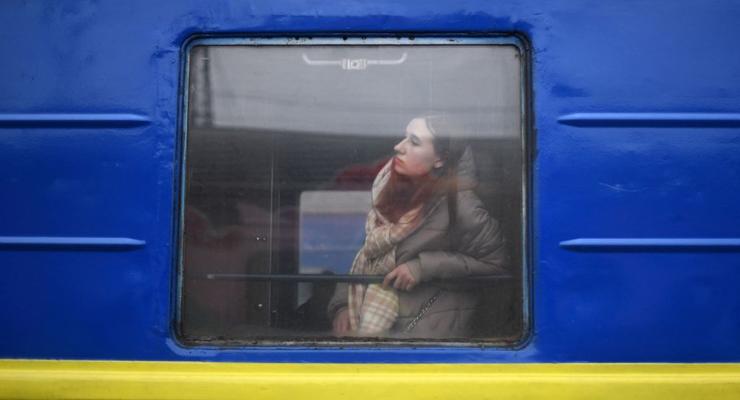 На восьми поездах Укрзализныци появились женские купе