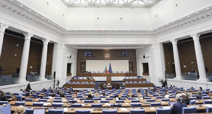 Болгарский парламент ратифицировал соглашение о поставках Украине БТРов