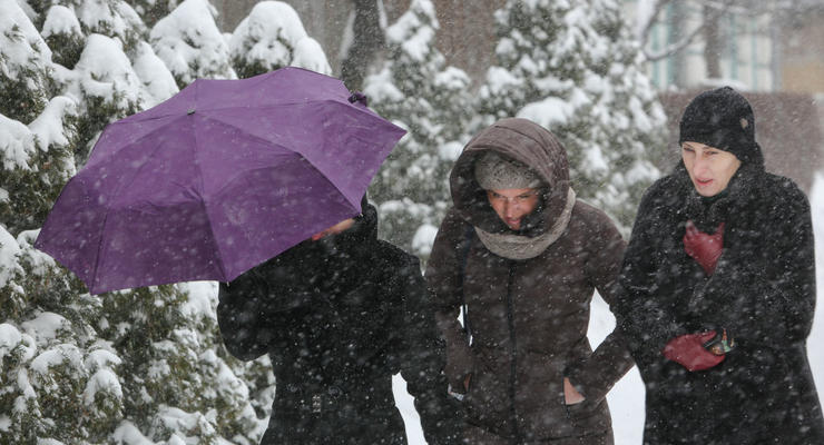 Снег и порывы ветра: синоптики рассказали о погоде 25-26 ноября в Украине