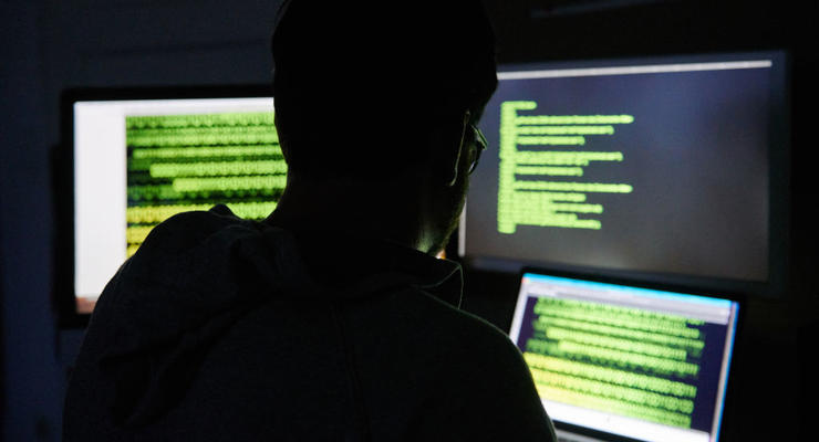 Хакери за допомогою СБУ зламали сайт Мінпраці РФ: що знайшли