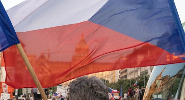 Чехия продлила временную защиту для беженцев из Украины