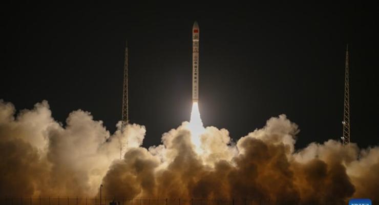 Китай вывел в космос новый спутник с искусственным интеллектом