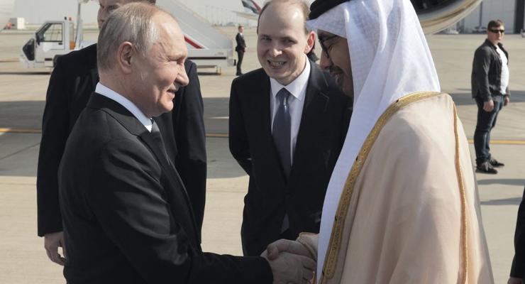 Путин прилетел в ОАЭ в сопровождении российских истребителей